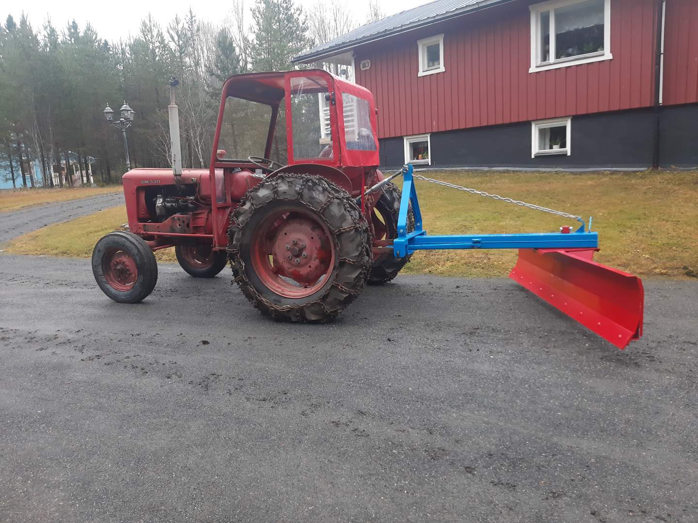 sonnys_maskiner_schaktblad_snowplow_for_tractor_olle